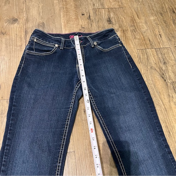 Wrangler Booty Up Carolina Breakaway Jeans Sz 5/6x30 Rodeo Western Stretch Jeans - Picture 9 of 12